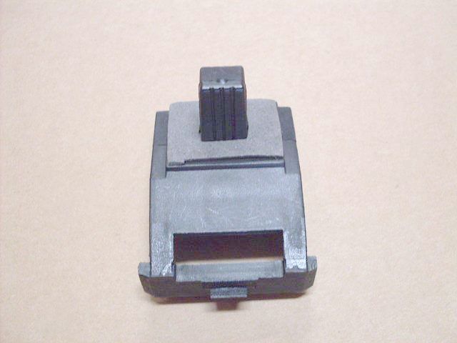 Зажим боковой крепления переднего бампера 2803201-K00 Great Wall Hover