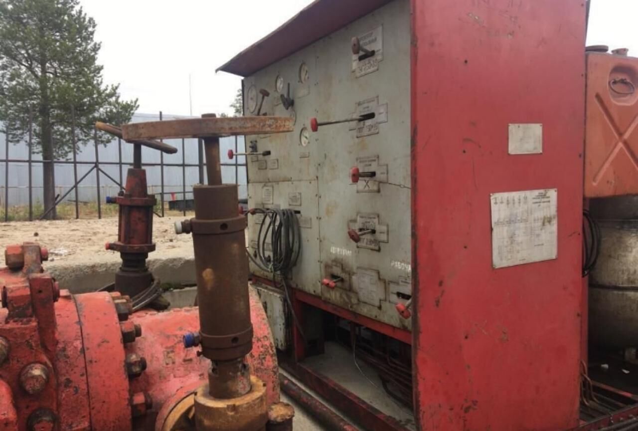 Оборудование противовыбросовое для герметизации устья газовых и нефтяных скважин 4