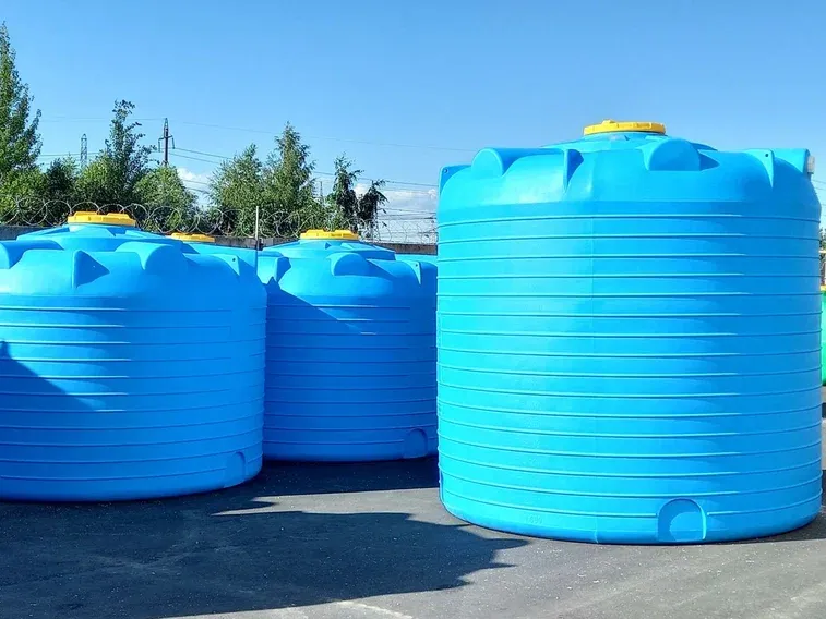 Пластиковые Баки для хранения и перевозки КАС, воды 20 куб.м (20000 литров)