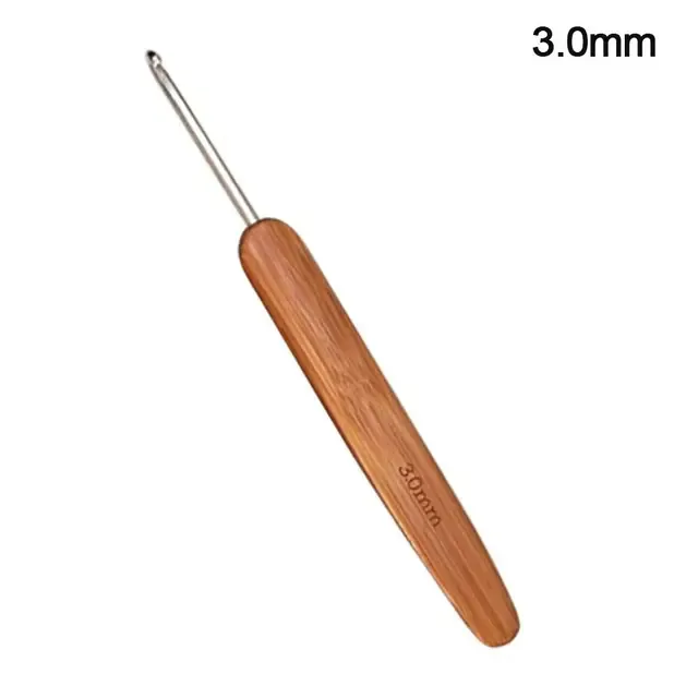 Крючок с деревянной ручкой (3,0) 2