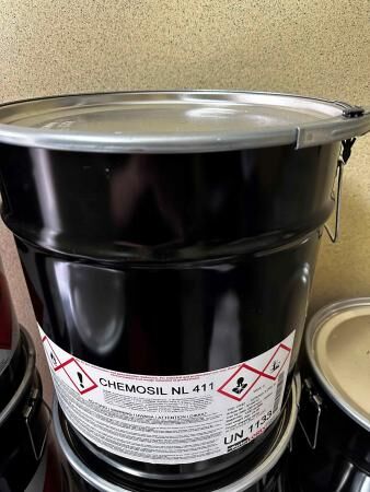 Клей универсальный термореактивный Хемосил-411 NL